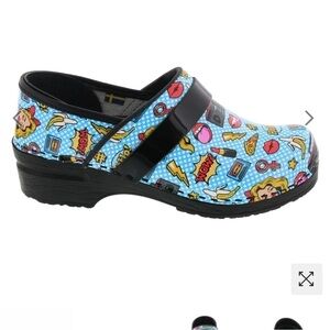 Bjork andie pop art leather clogs